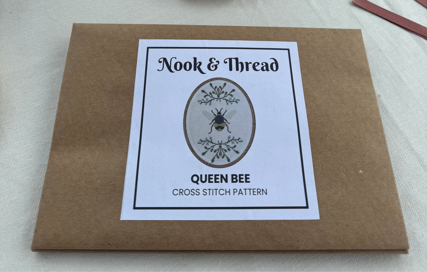 Queen Bee Digital Pattern